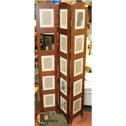 PICTURE SCREEN / ROOM DIVIDER (MISSING 1 GLASS)