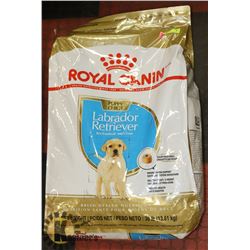 ROYAL CANIN DOG FOOD 30 LBS. LABRADOR RECOMMENDED