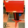 Image 1 : RED MANHASSET METAL MUSIC STAND