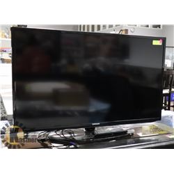 40 INCH SAMSUNG TELEVISION WITH REMOTE