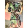 Image 1 : BOX OF CAMO SOFT SHELL GUITAR CARRYING CASES