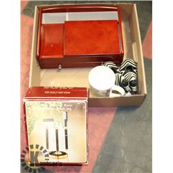 NEW IN BOX MELE CO MENS JEWLERY BOX, SHAVING KIT