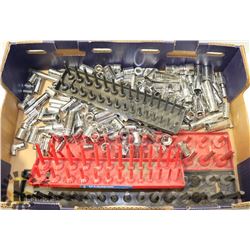 FLAT OF SOCKETS AND SOCKET ORGANIZERS