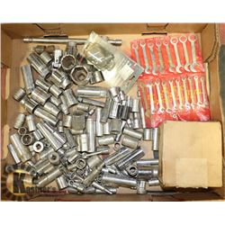 FLAT OF SOCKETS & MORE