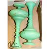 Image 1 : PAIR OF VINTAGE VASES