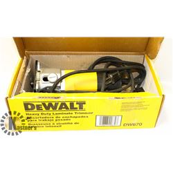 DEWALT HEAVY DUTY LAMINATE TRIMMER