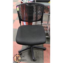 BLACK PADDED SEAT OFFICE CHAIR,