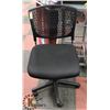 Image 1 : BLACK PADDED SEAT OFFICE CHAIR,