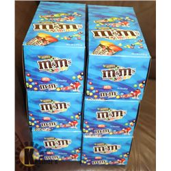 CASE WITH 6 BOXES OF 24 30GRAM CONTAINERS OF M&M