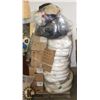 Image 1 : PALLET OF UNCLAIMED ABSORBANT SOCKS AND MORE