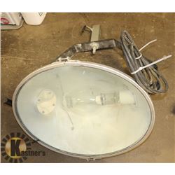 1000W SHOP LIGHT