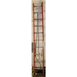 20FT FIBERGLASS LOUISEVILLE EXTENSION LADDER