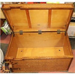 ALL WOOD STORAGE TRUNK, 36 X 20 X 20