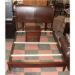 QUEEN-SIZE SOLID DARK WOOD BED FRAME