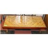 Image 1 : COFFEE TABLE 43 X 20.5 X 13