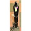 Image 1 : PRINCESS AUTO HYDRAULIC JACK