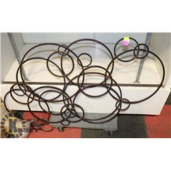 LOT OF 2 METAL WALL HANGINGS