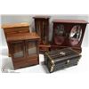 Image 1 : 5 JEWELLERY BOXES
