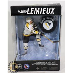 MARIO LEMIEUX FIGURE WITH PUCK MCFARLANE