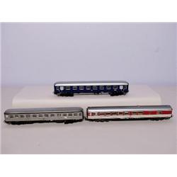 Model Railroad: Marklin Passenger Cars