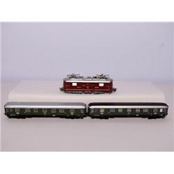 Model Railroad: Marklin Engine and Cars