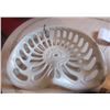 Image 1 : Maxwell Cast Seat
