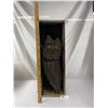 Image 1 : Vintage Oster Bull Dog Crate And Carved Wooden Folk Art Owl