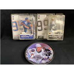 McFARLANE TOYS WAYNE GRETZKY HOCKEY FIGURES/ COLLECTOR PLATE LOT