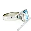 Image 7 : Estate 14kt White Gold Oval Checkerboard Blue Topaz Ring