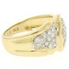 Image 6 : 18K Yellow Gold 0.50 ctw F VS1 Pave Set Round Diamond Wavy Wide Band Ring