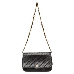 Chanel Black Calfskin Leather Vintage Diagonal Quilted Flap Shoulder Bag