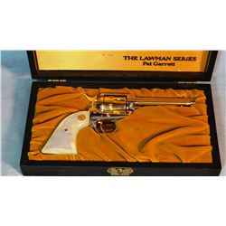 Colt SAA Frontier Scout, .22 LR, Lawman Series, Pat Garrett, gold plated, pearl grips, 4 3/4", sn: 1