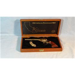 Colt SAA Frontier  Scout, .22 LR, 1769 California BiCentennial, gold plated, cased, 6" bbl, sn: 1386