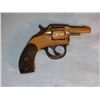 Image 5 : Group of 6 older hand guns: S & W .38, sn: 543257; US Revolver .32, sn: 47441; Young America DA .22,