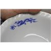 Image 3 : A Chinese Porcelain Dragon Bowl