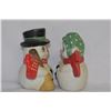 Image 5 : 2 Ceramic Snowman Salt and Pepper Shakers