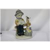 Image 1 : A Hummel Style Figurine