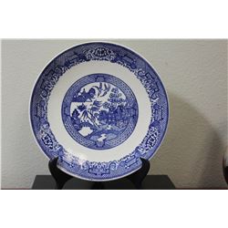 An Antique Old Willow Canton Plate