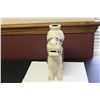 Image 2 : A Bone Foo Dog
