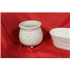 Image 2 : Lot of 2 Shawnee Plant Pots