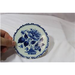 A Delft Ceramic Coaster / Wall Hanger