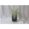 Image 2 : An Art Glass Vase