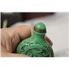 Image 5 : A Well Carved Peking Glass Dragon Snuff Bottle