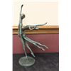 Image 1 : A Metal Sculpture