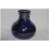 Image 1 : A Cobalt Blue Glass Vase