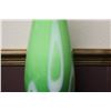 Image 3 : An Art Glass Vase