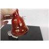 Image 4 : A Cranberry Colour Cruet
