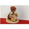 Image 2 : A Hummel Figurine