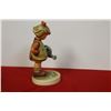 Image 2 : A Hummel Figurine