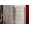 Image 3 : A Hardcover Book: Paint, Powder and Makeup